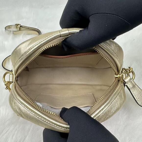 Coach Small Camera Bag With Colorblock Quilting In Gold/Pink Leather NWT C6619 - Picture 11 of 11